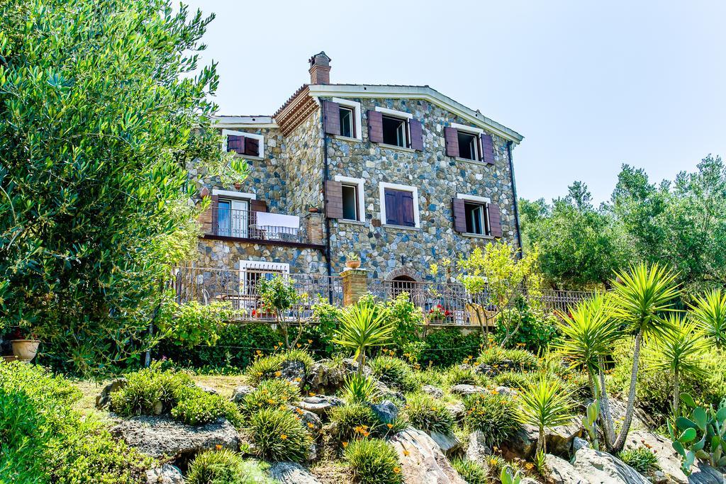 Bed and Breakfast Donnasilia Палинуро Экстерьер фото