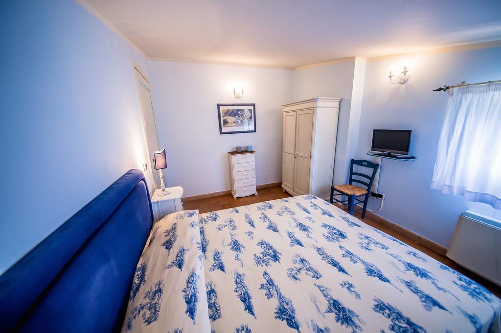 Bed and Breakfast Donnasilia Палинуро Экстерьер фото